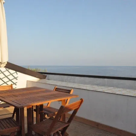 Apartman Mit Terrasse